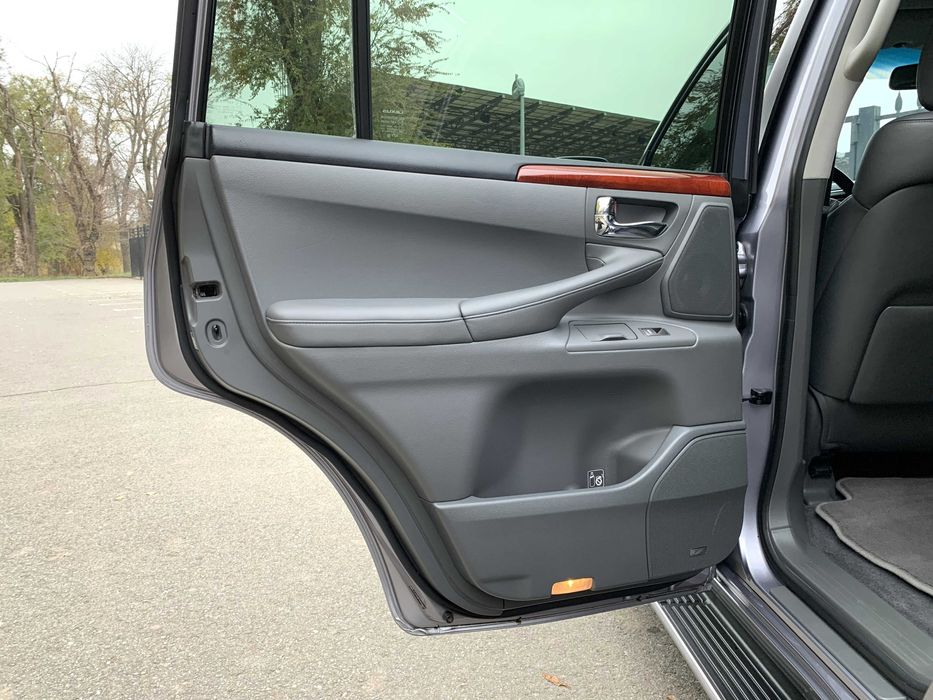 Lexus LX 570 один владелец! Вся по Тойоте!