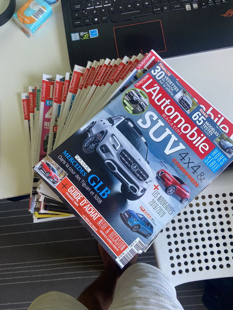 Várias revistas L’Automobile