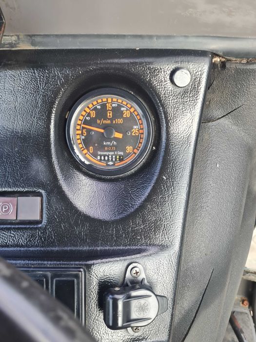 Ciagnik Sadowniczy Renault 7012