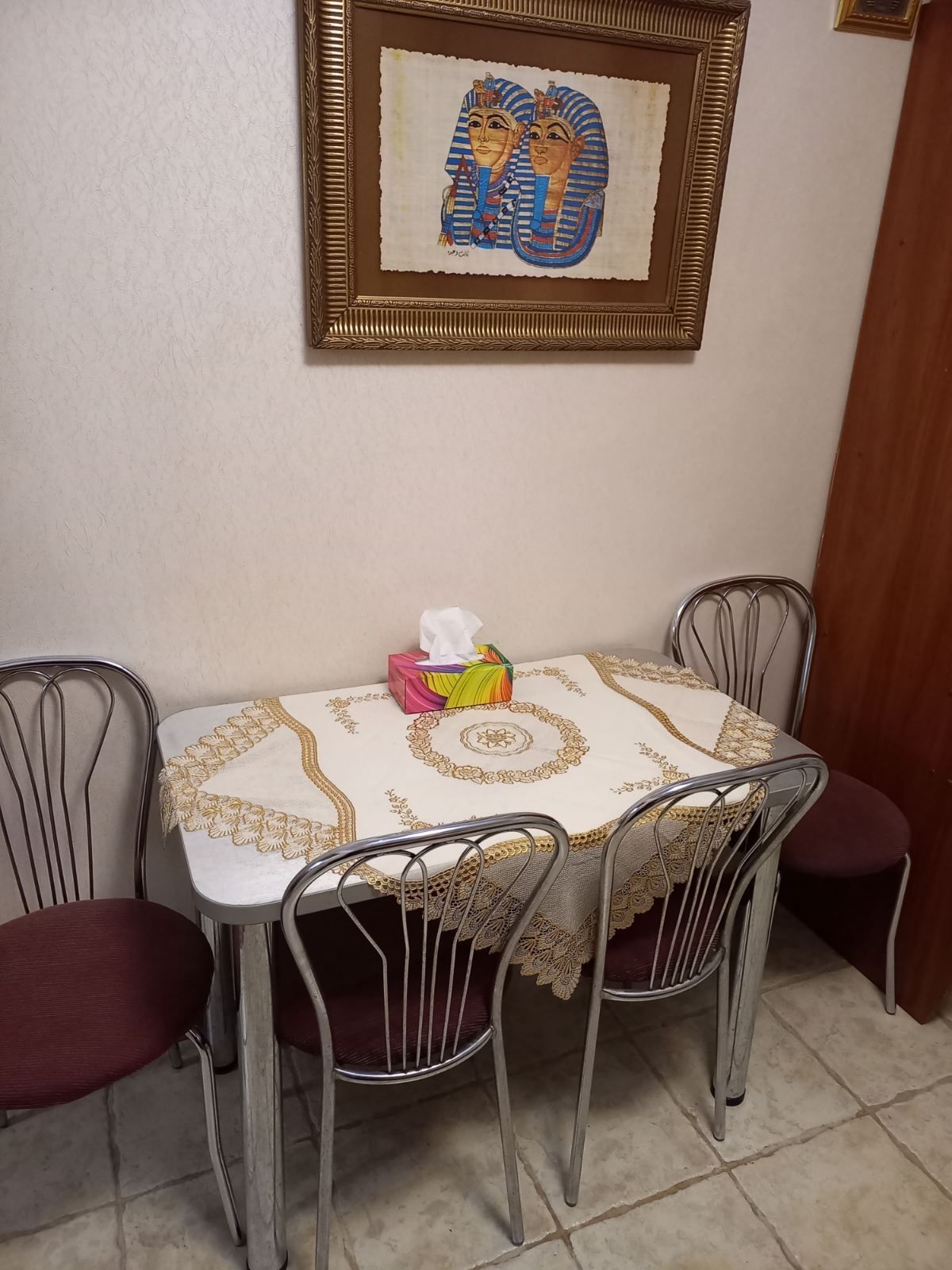 Продам 1 ком.квартиру р.н Надежда.