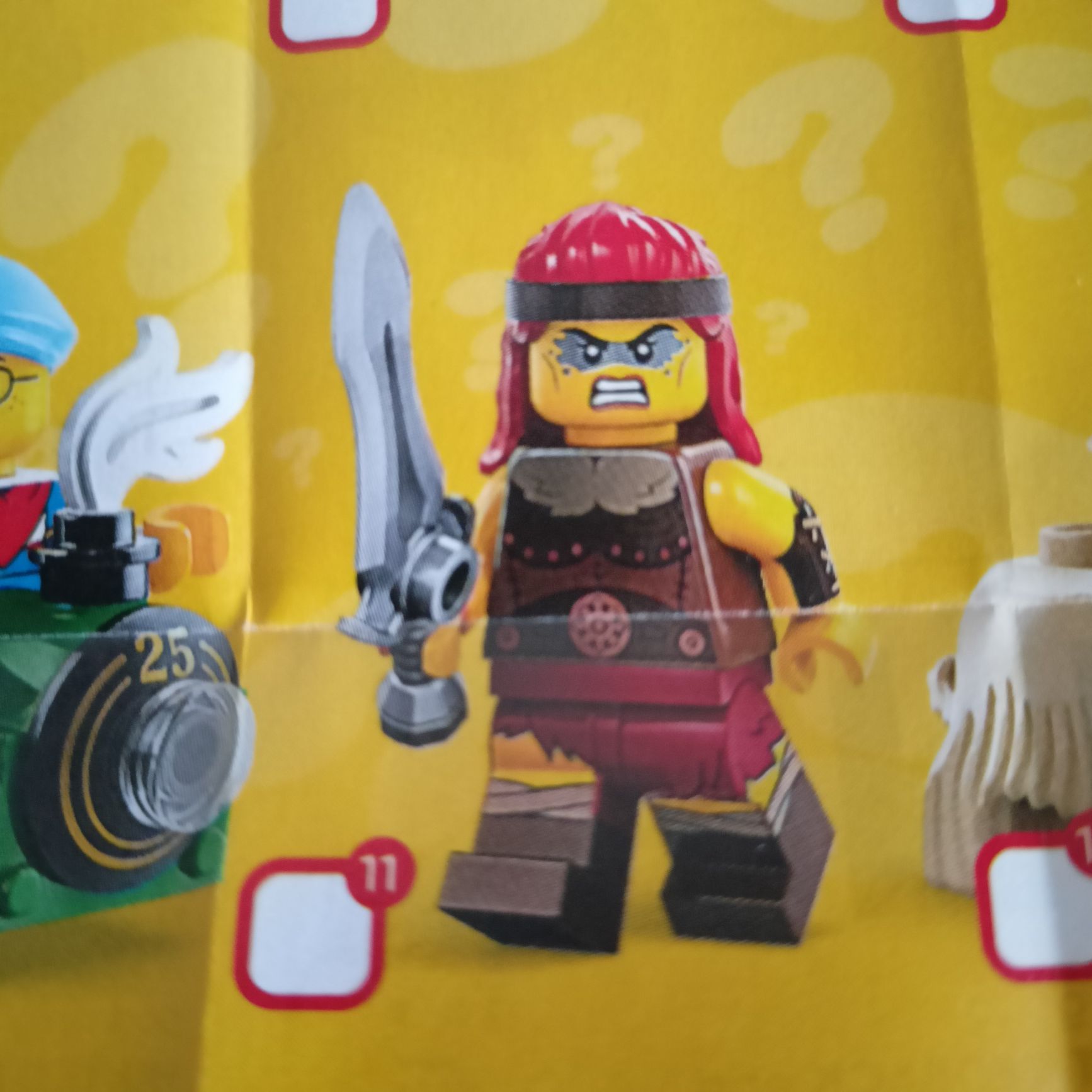 Wojowniczka barbarzyńców - LEGO seria 25 minifigurek