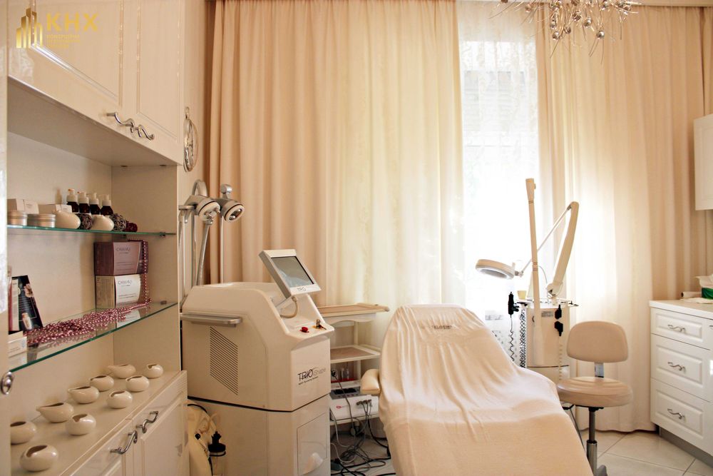 Готовий салон краси у центрі міста біля Nikas