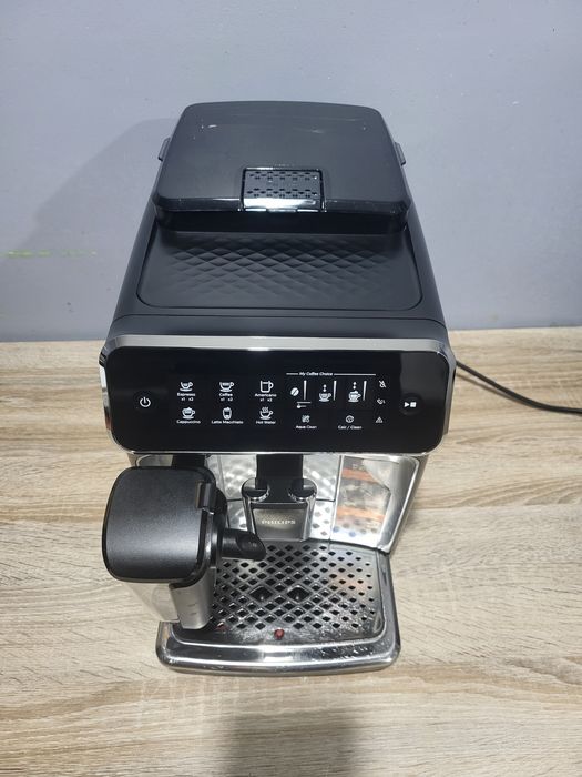 Ekspres ciśnieniowy Philips Lattego ładny