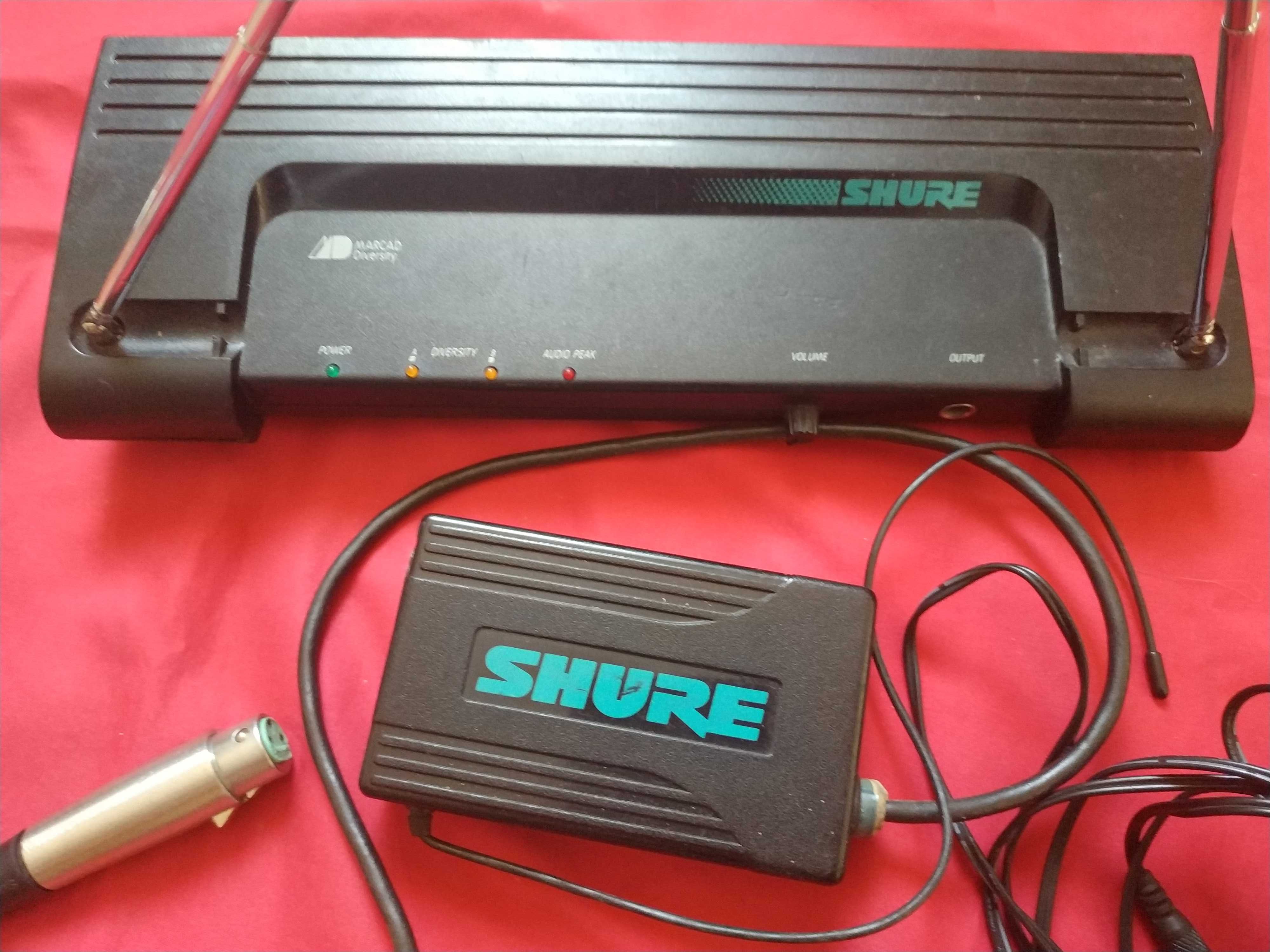 Микрофон радиопетличка Shure радиосистема концертная