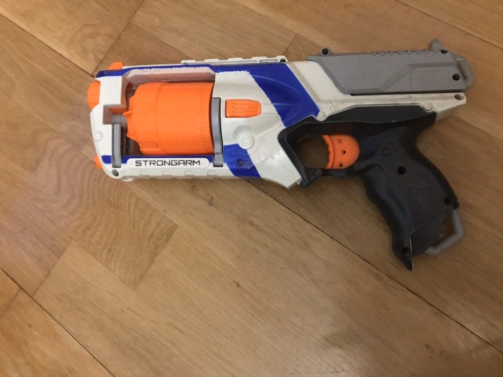 Pistolet
