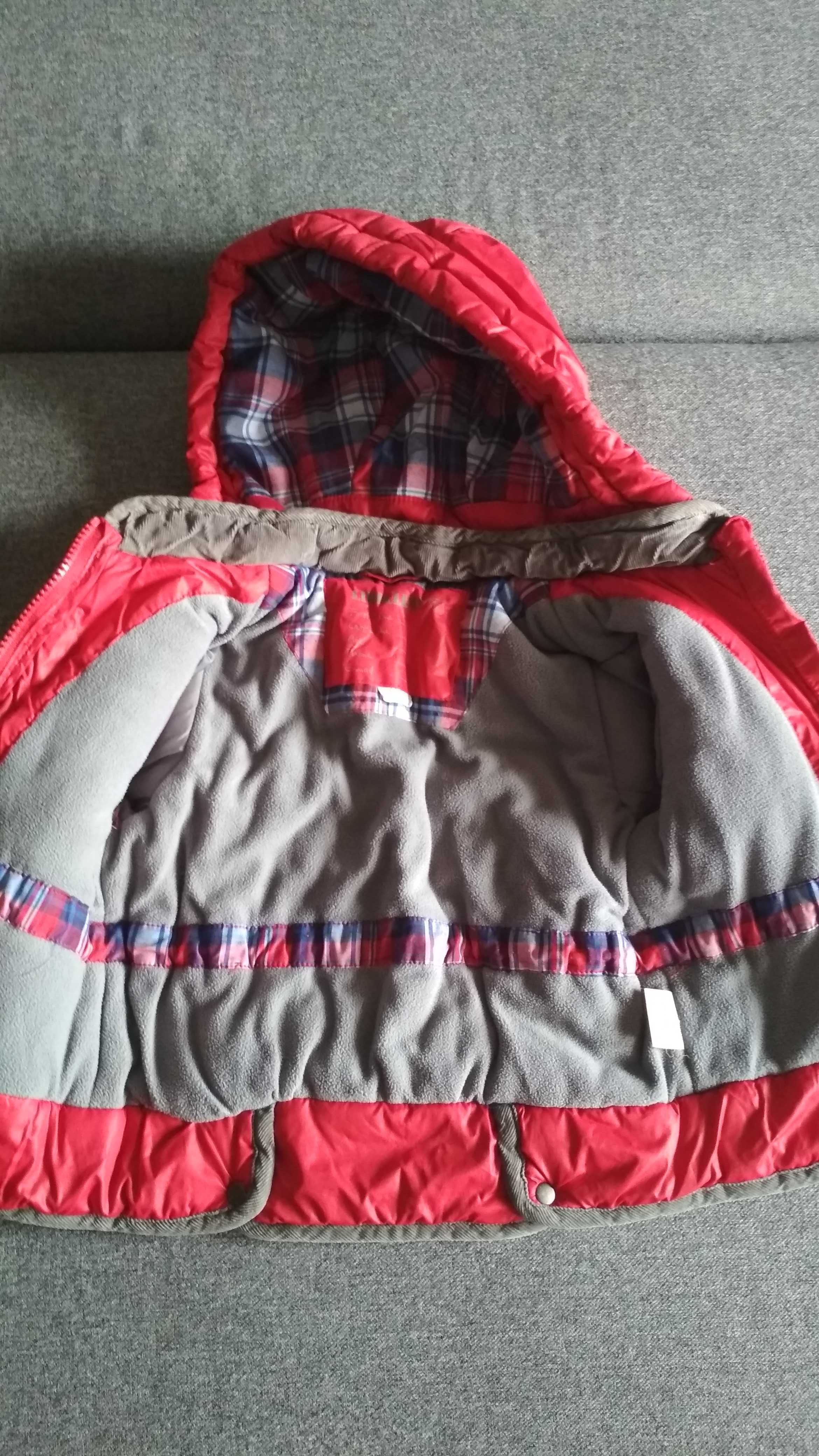 Продам детский осенний комплект