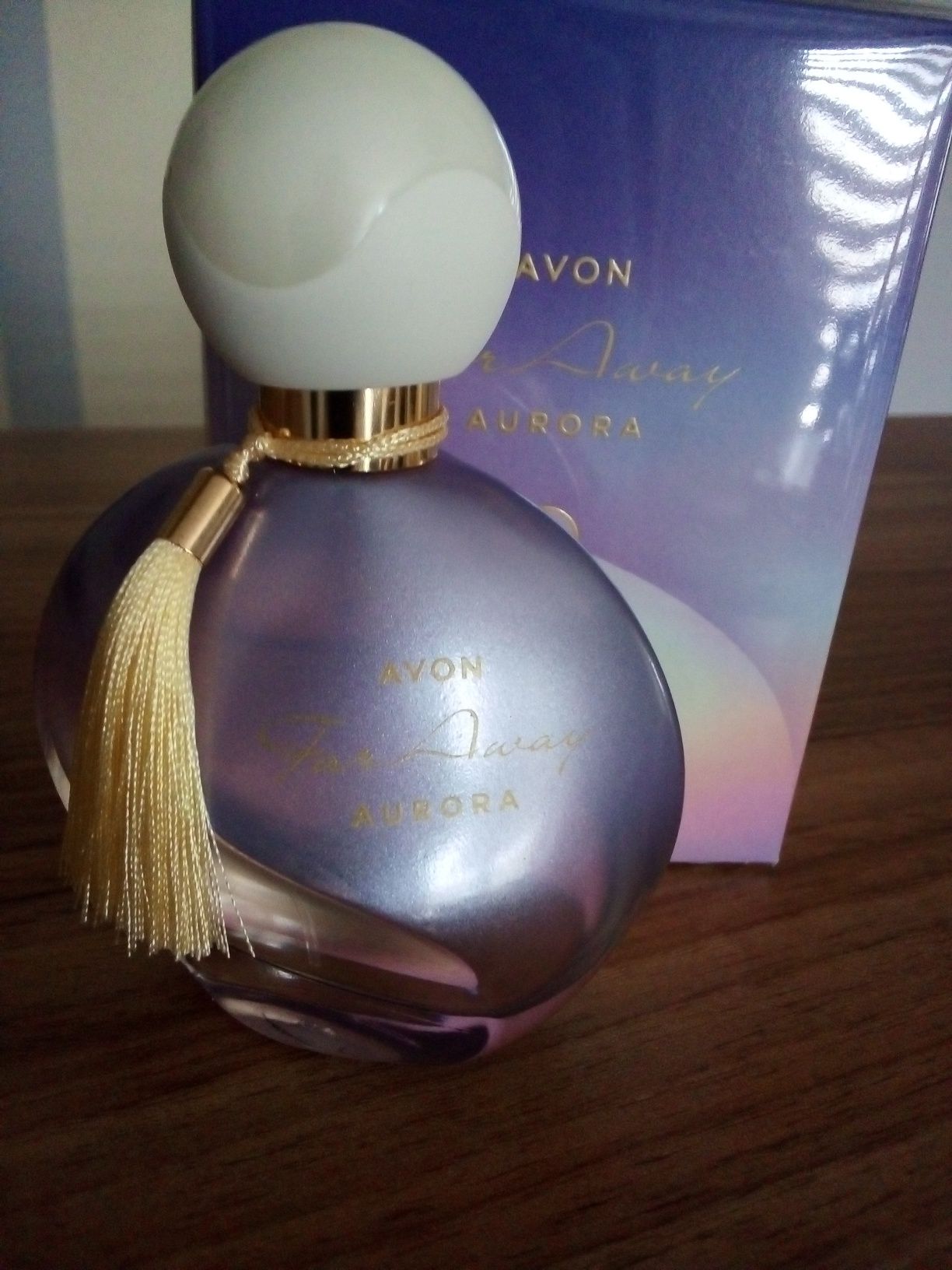 Avon woda perfumowana Far Away Aurora