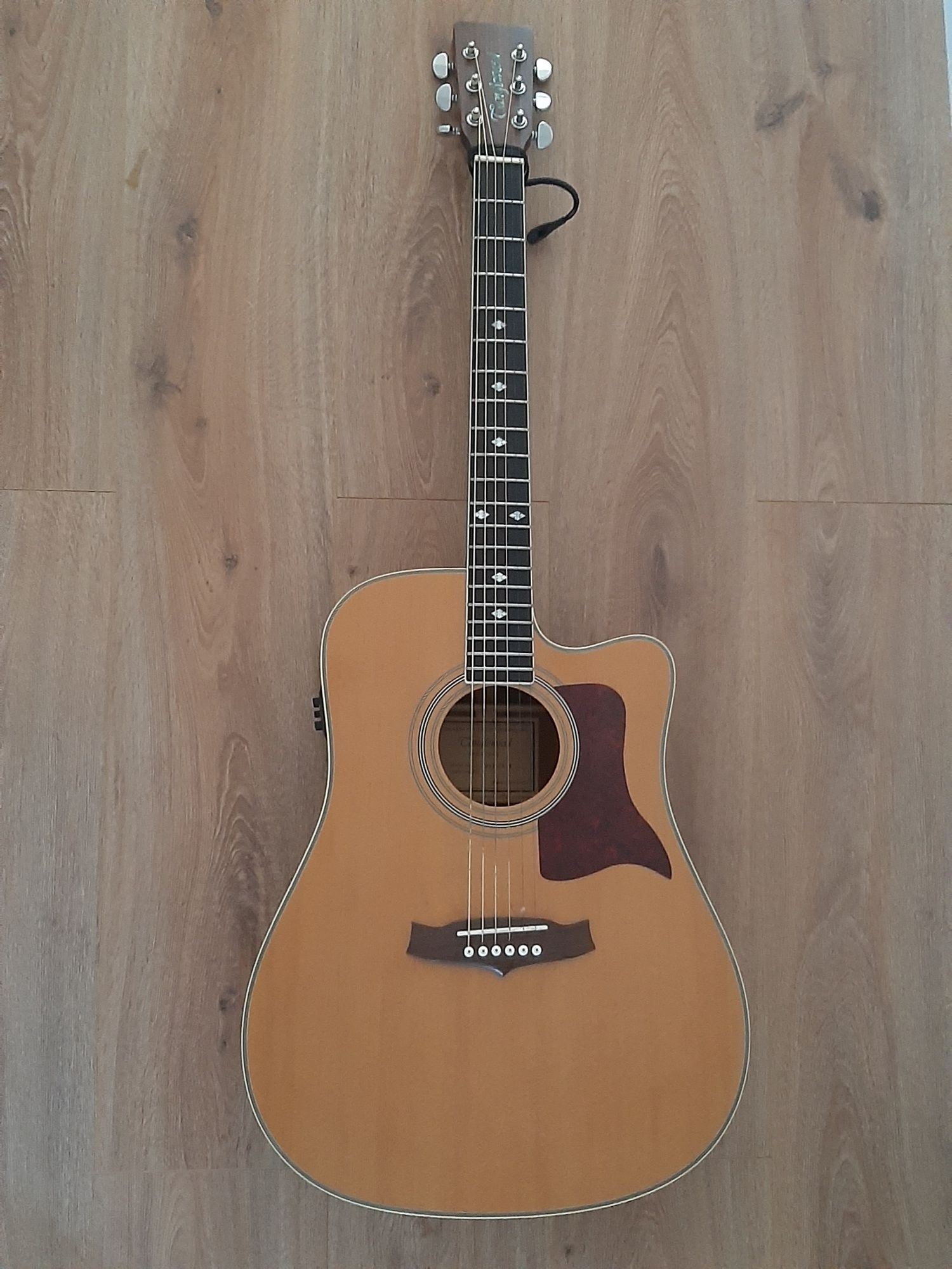 Tanglewood TW15CE-B Guitarra Electro-Acústica