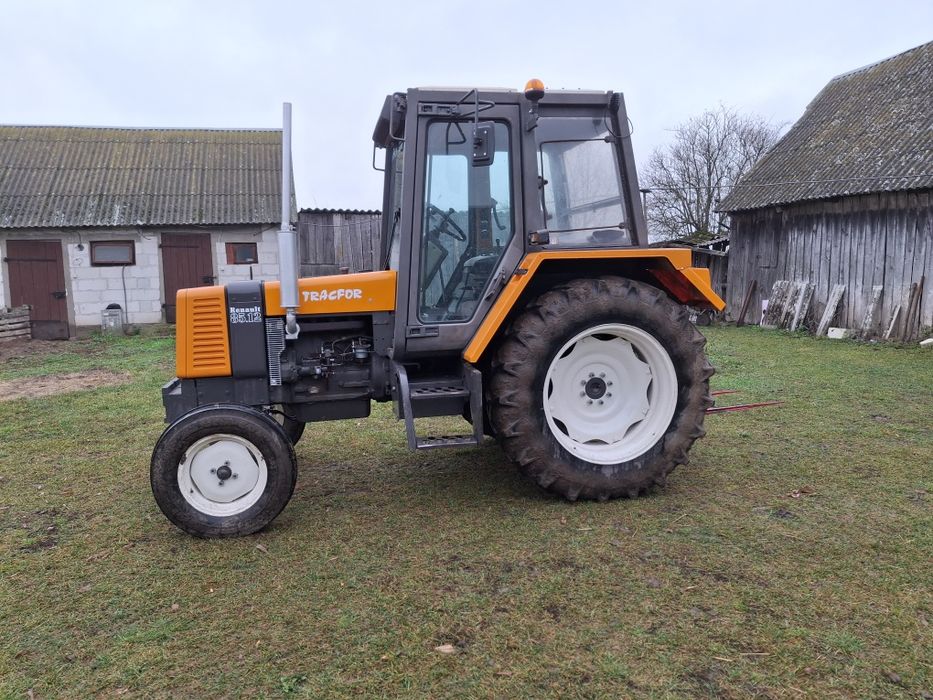 Sprzedam Renault 8512