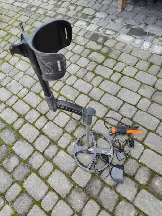 Wykrywacz XP Deus sonda 11" panel WS4, ładowarka, sztyca + gp pointer
