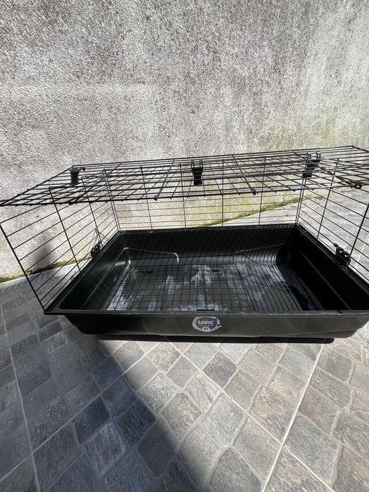 casota de coelho usada