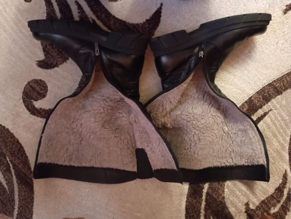 Жіночі зимові чоботи