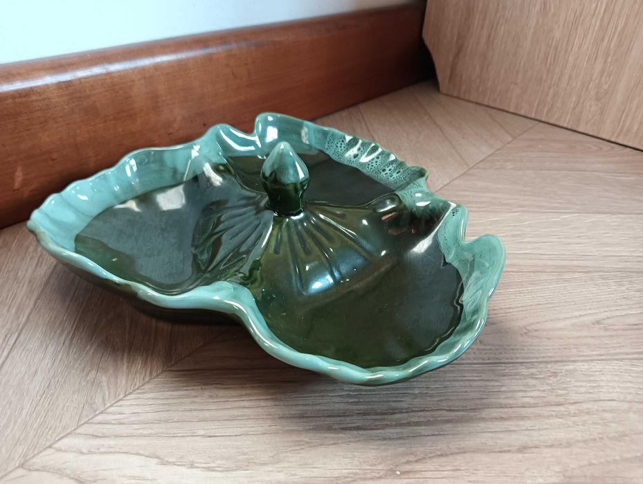 Patera ceramiczna dzielona na trzy zielona liść