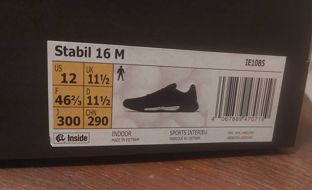 Buty sportowe halowe Adidas Stabil 16 , adidas Performance 46 ⅔,