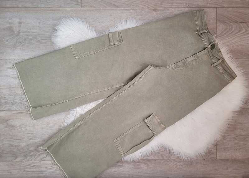 Khaki spodnie dżinsowe cargo / dżinsy z wysokim stanem, Zara 40 (L)