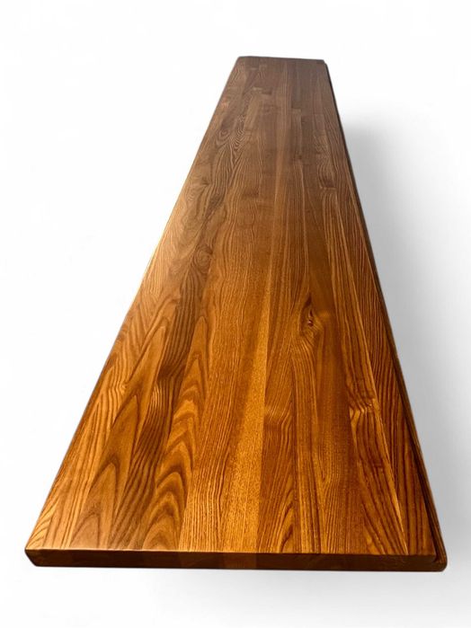 Подоконник из массива дерева