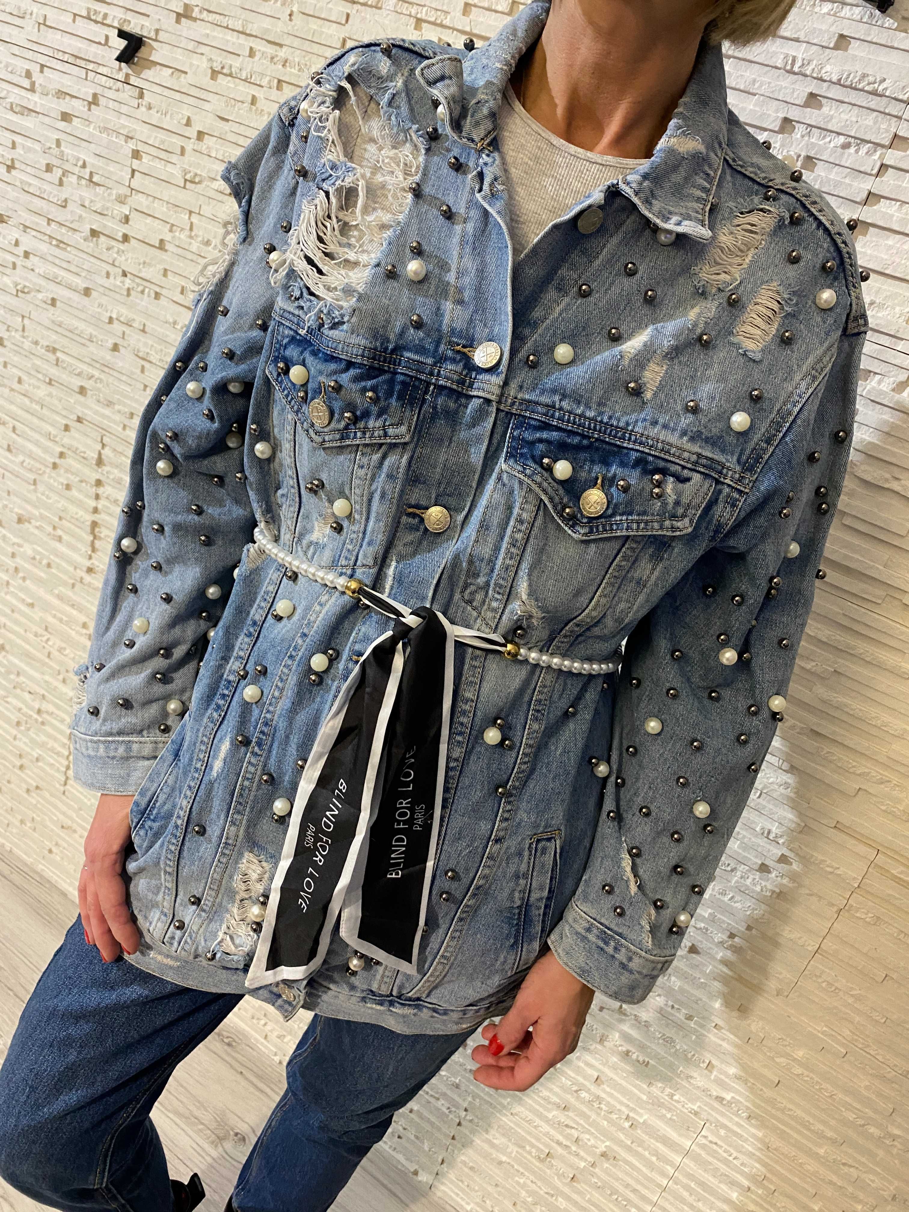 Jewelly katana - kurtka jeanowa oversize  z perełkami perły M