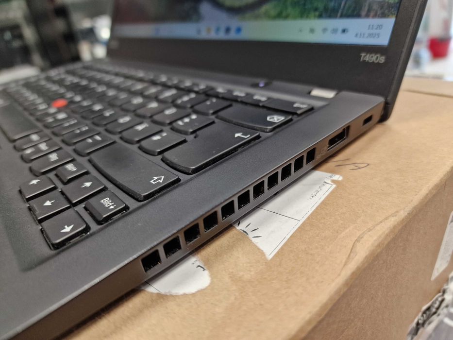 Lenovo Thinkpad T490s/ i5-8265U/ 16GB/ 512GB/ 14" FHD/ W11P/ QWERTZ