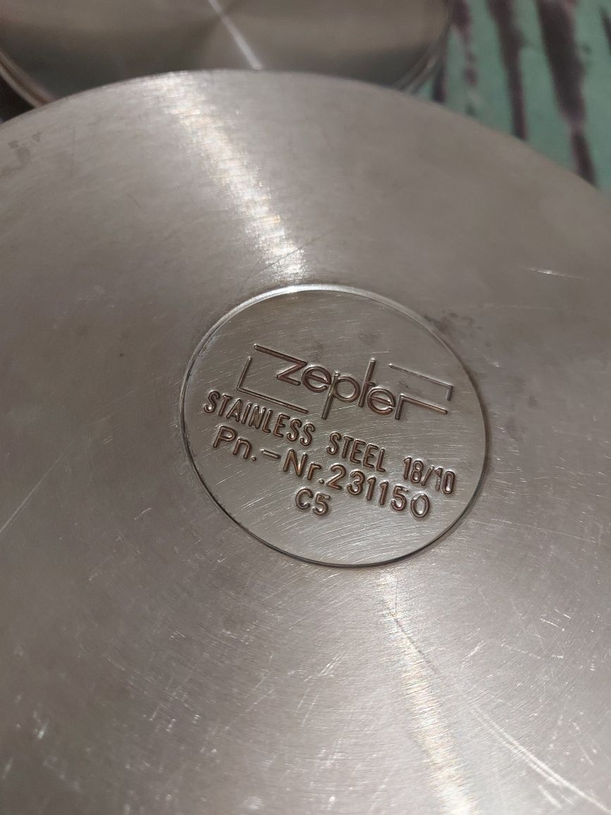 Кастрюля от Zepter диаметр 24 см. объем 5,6 литра