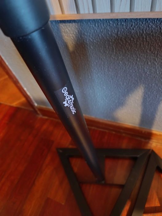 Stands Monitor de Estúdio