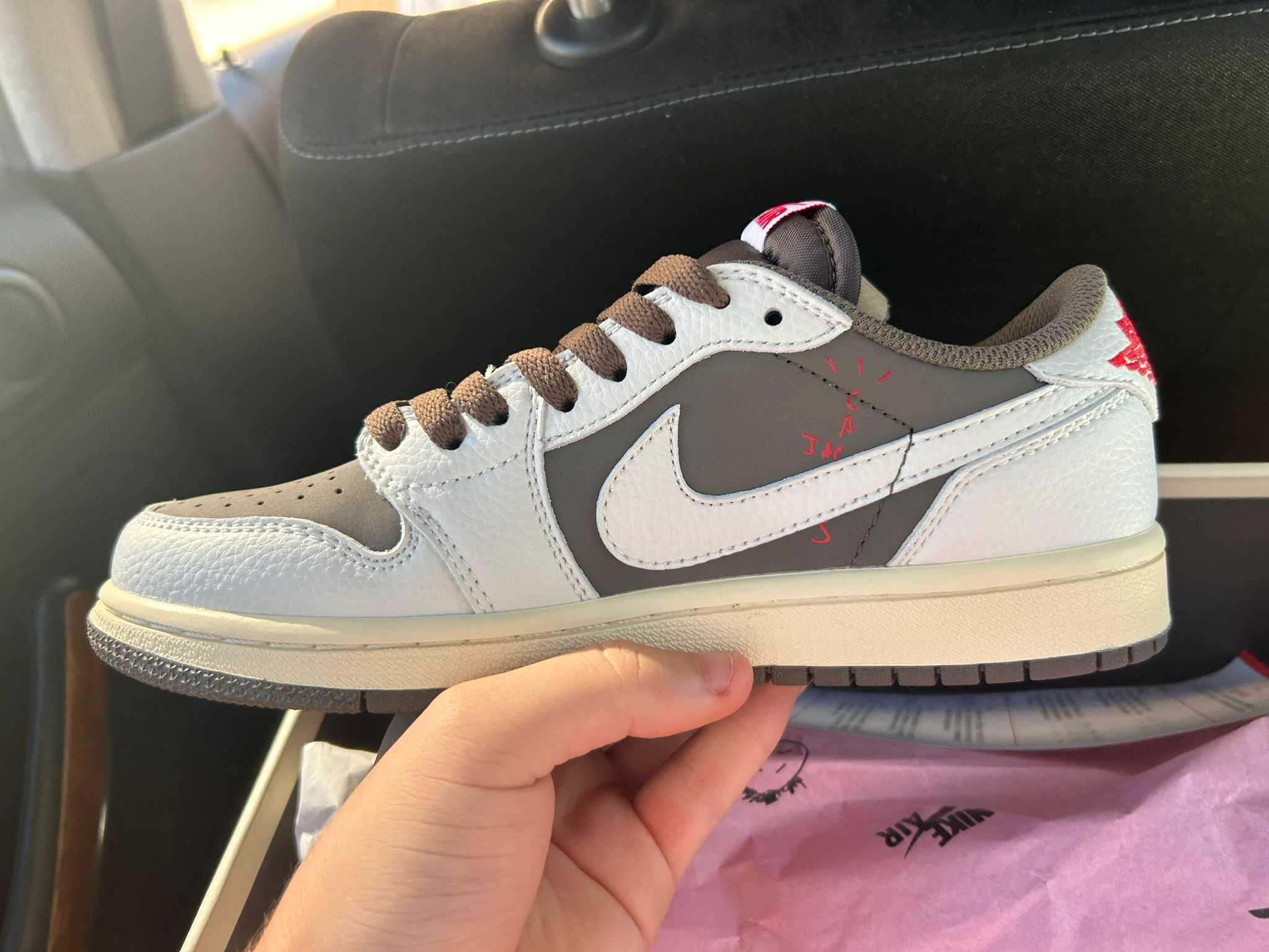 Travis Scott Air Jordan 1 Low OG "Reverse Mocha"