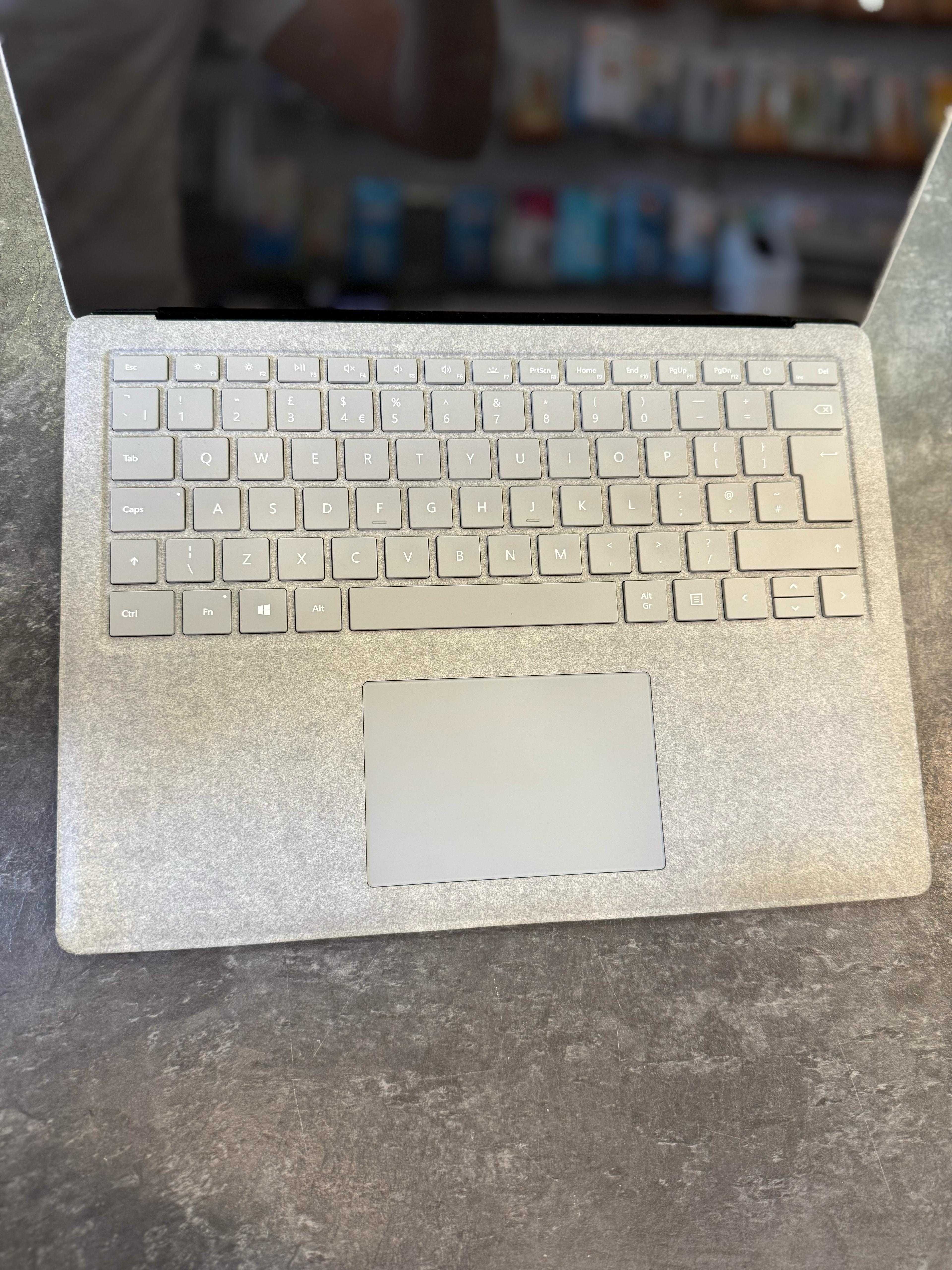 MICROSOFT SURFACE LAPTOP