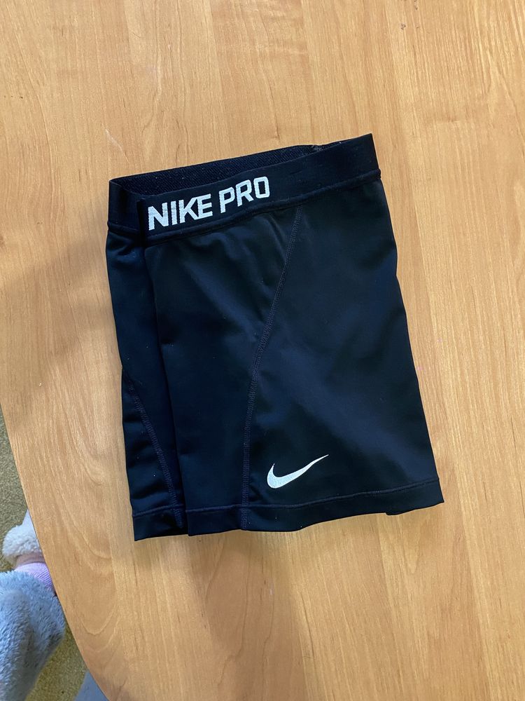 Nike pro шорты для тренировок