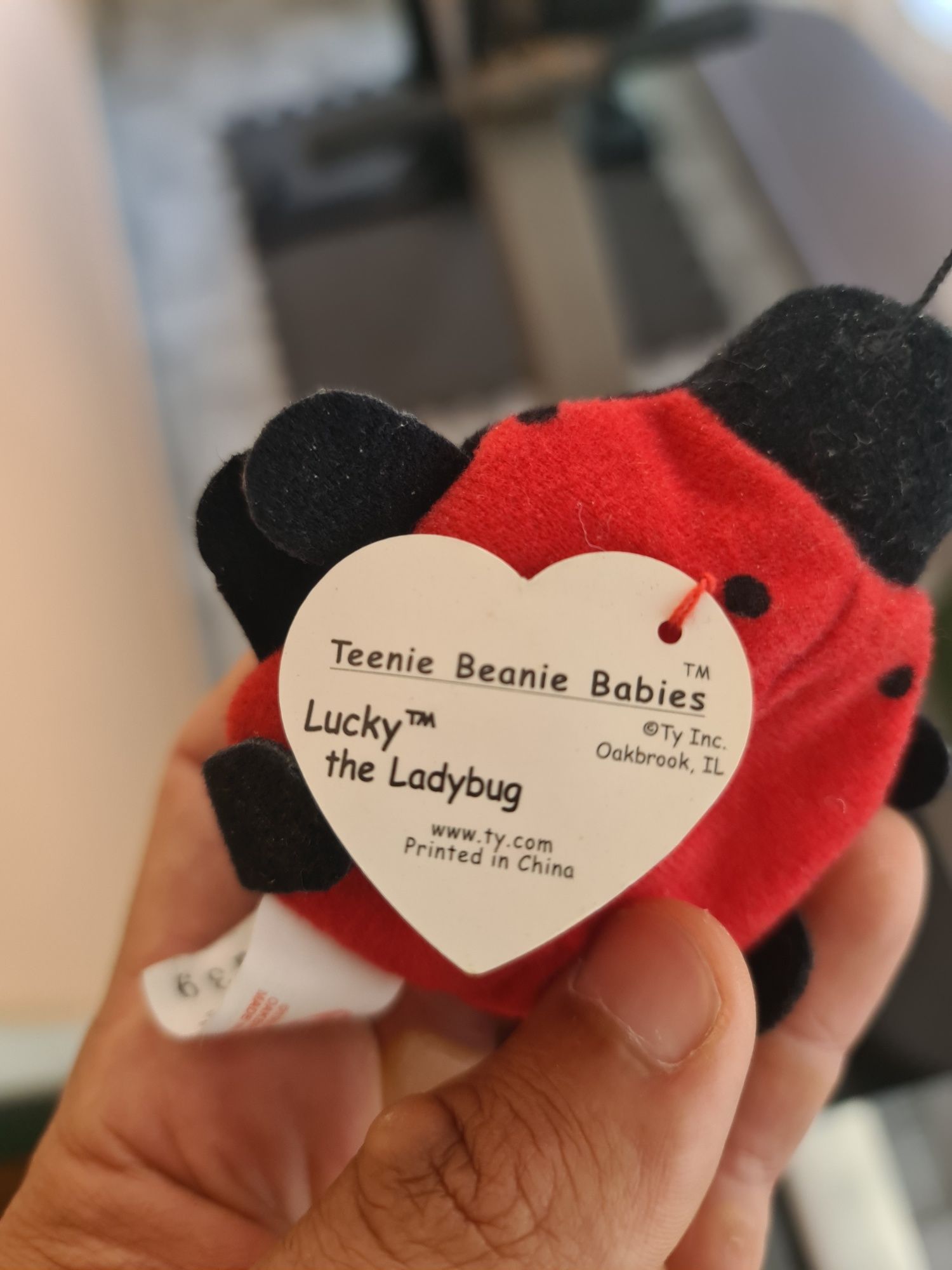 Peluche Lucky the Lady Bug Teenie Beanie Babies 2° Geraçâo (PVC)