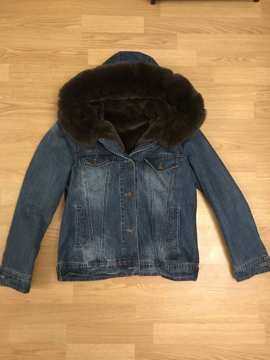 Джинсовая куртка