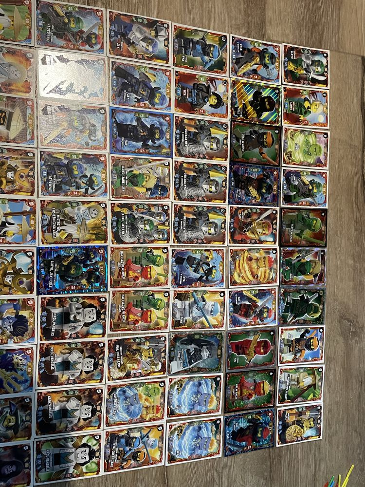 Karty LEGO NINJAGO 254 szt. uzywane
