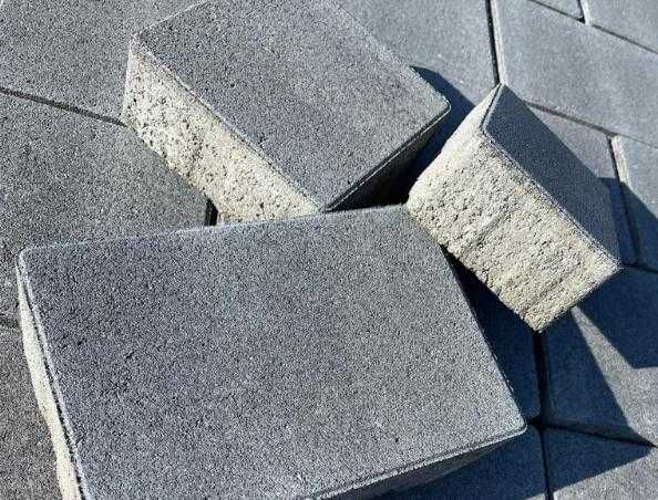 Тротуарна плитка та дорожні елементи Львів