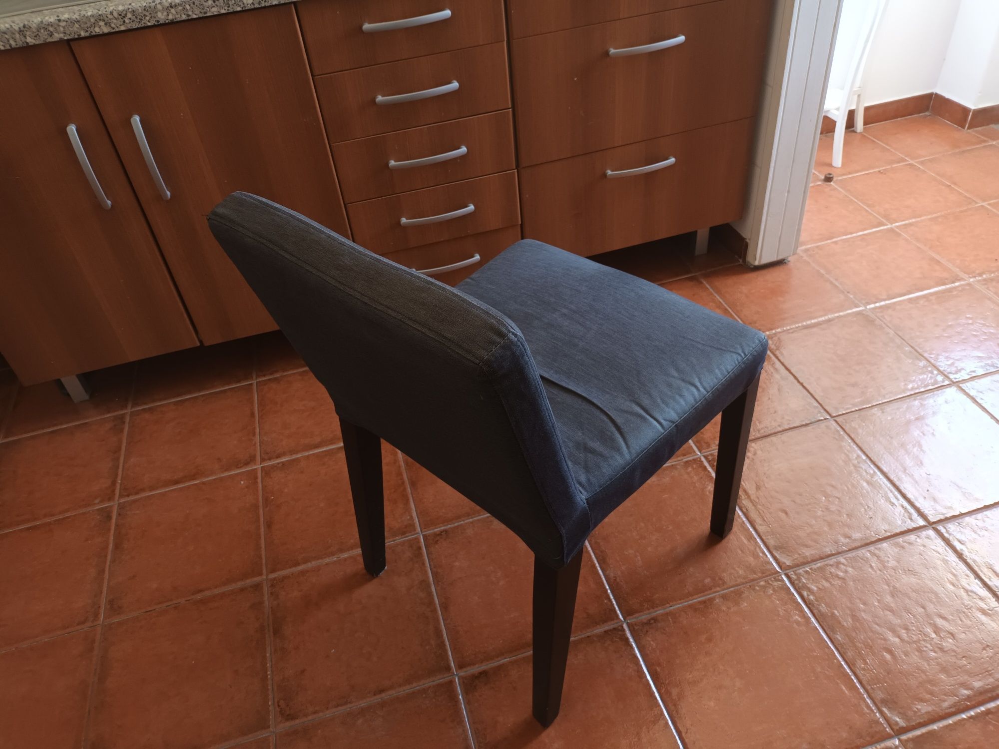 Cadeira Nils Ikea