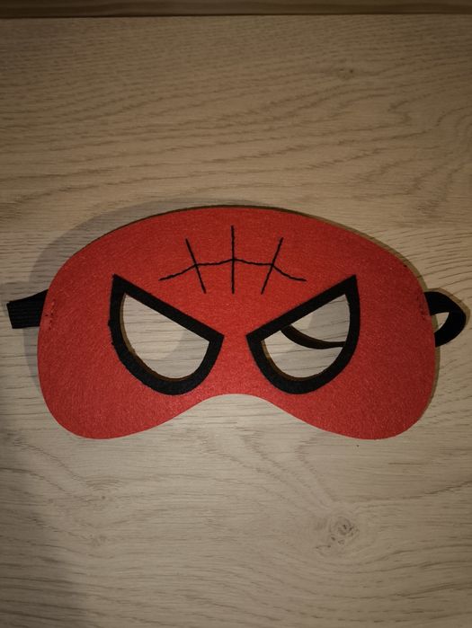 Nowa maska Spiderman Marvel