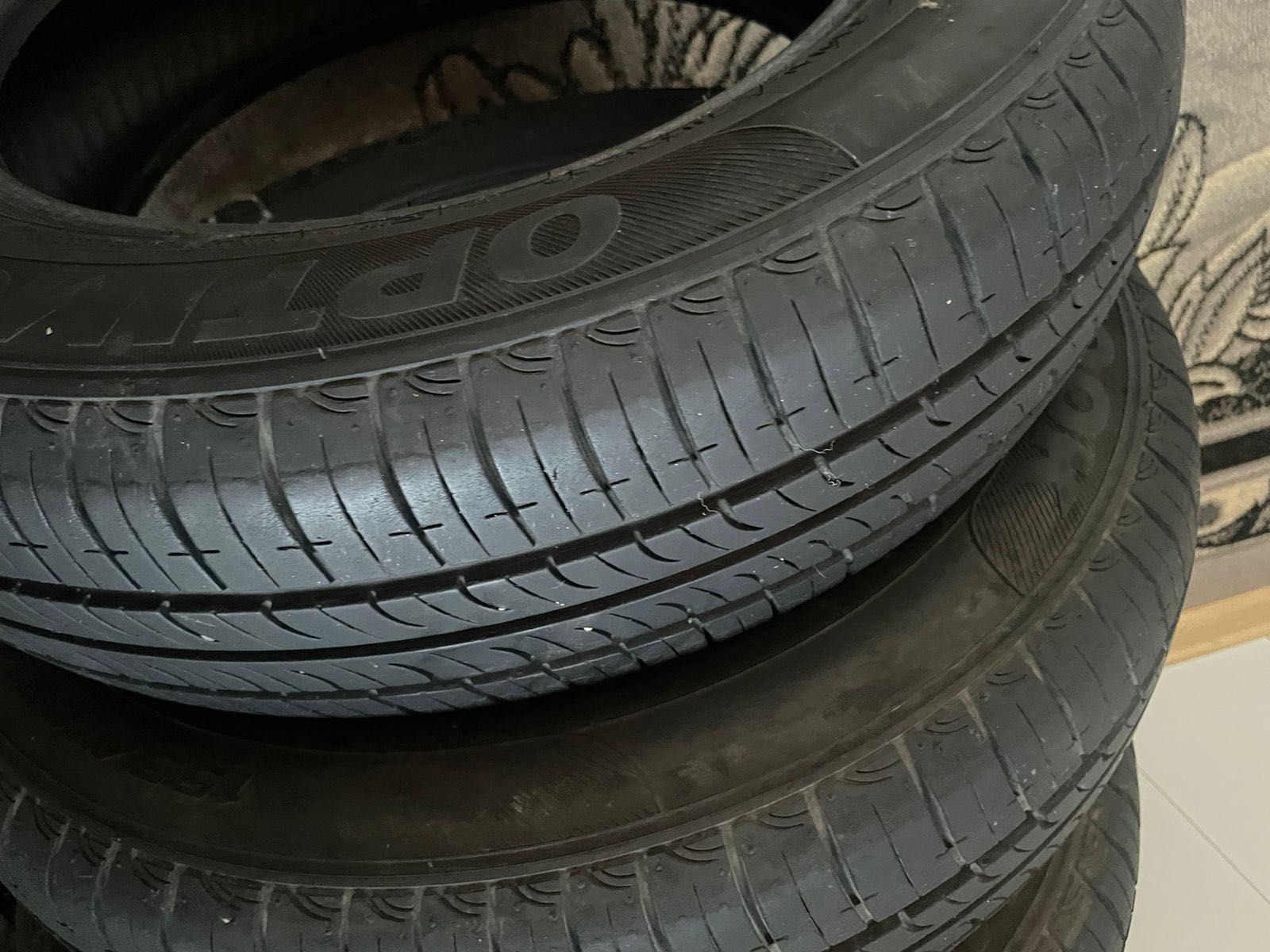 Комплект літніх шин Hankook (Optimo K715)