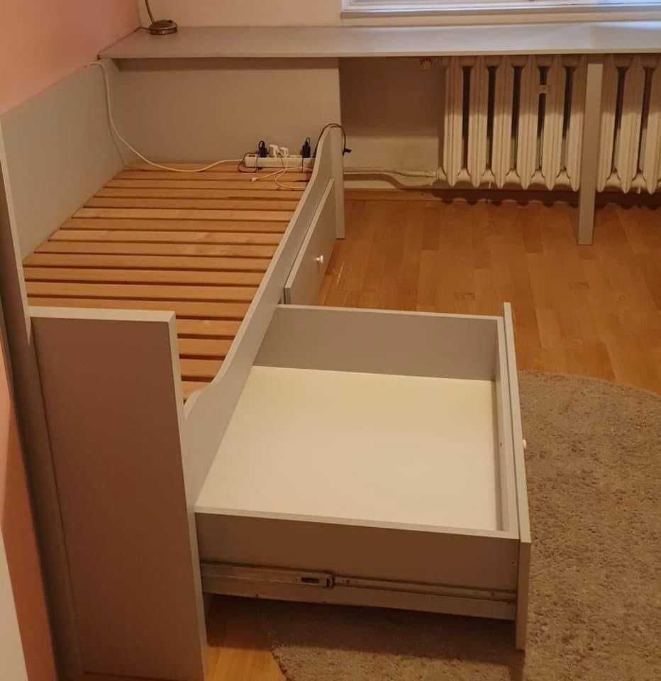 Łóżko z szufladami szare robione na wymiar