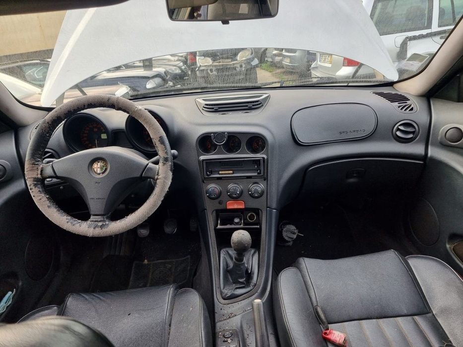 ALFA ROMEO 156 2.4 JTD de 2000 disponível para peças