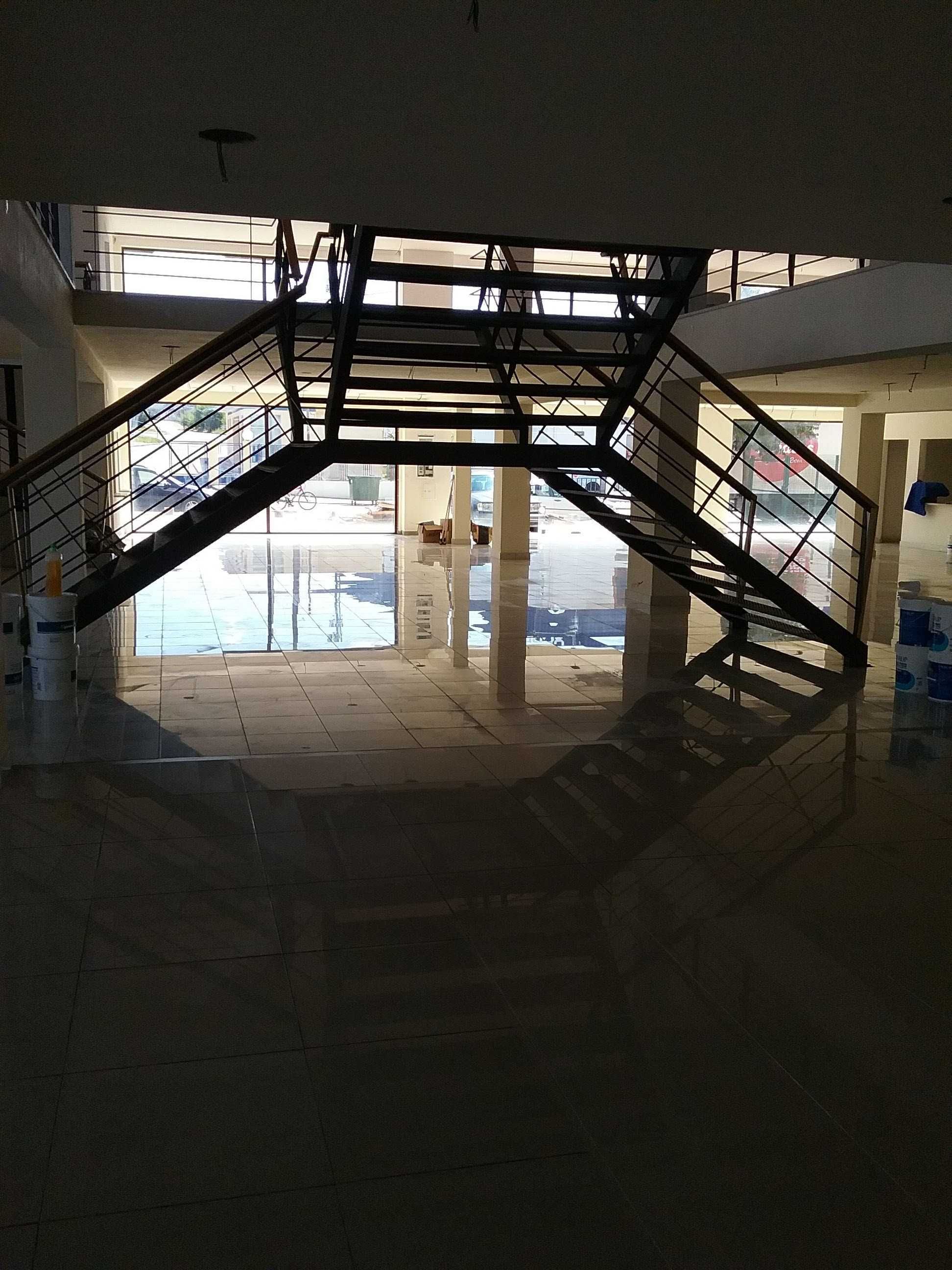Escada em ferro muito bonita