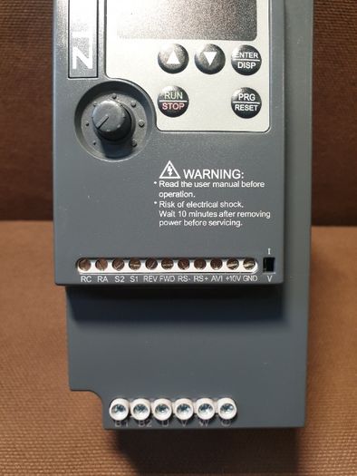 Частотный преобразователь для сети 220В и 380В инвертор частотник