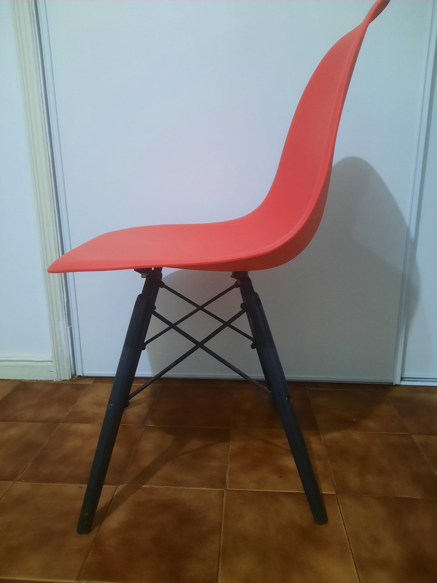 6 Cadeiras Vermelhas
