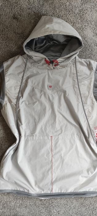 Kamizelka Nike do biegania r. M z kieszenią