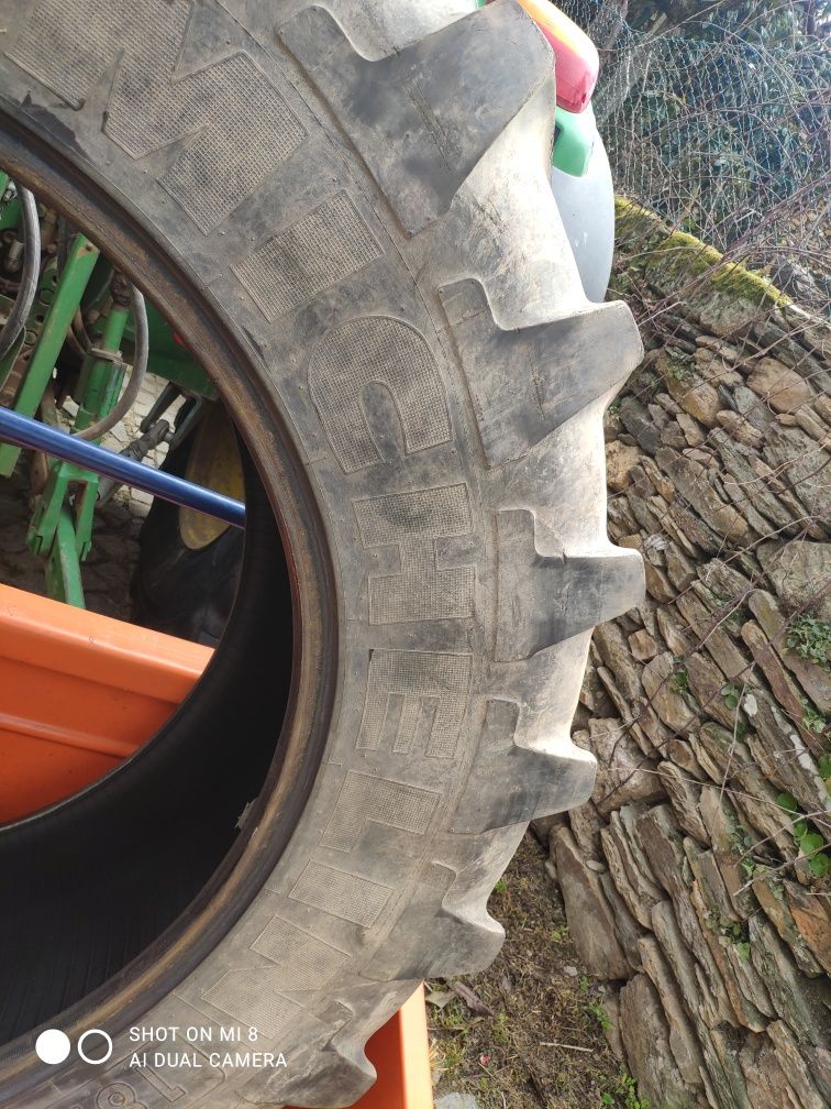 Pneu trator 18.4R38 Michelin