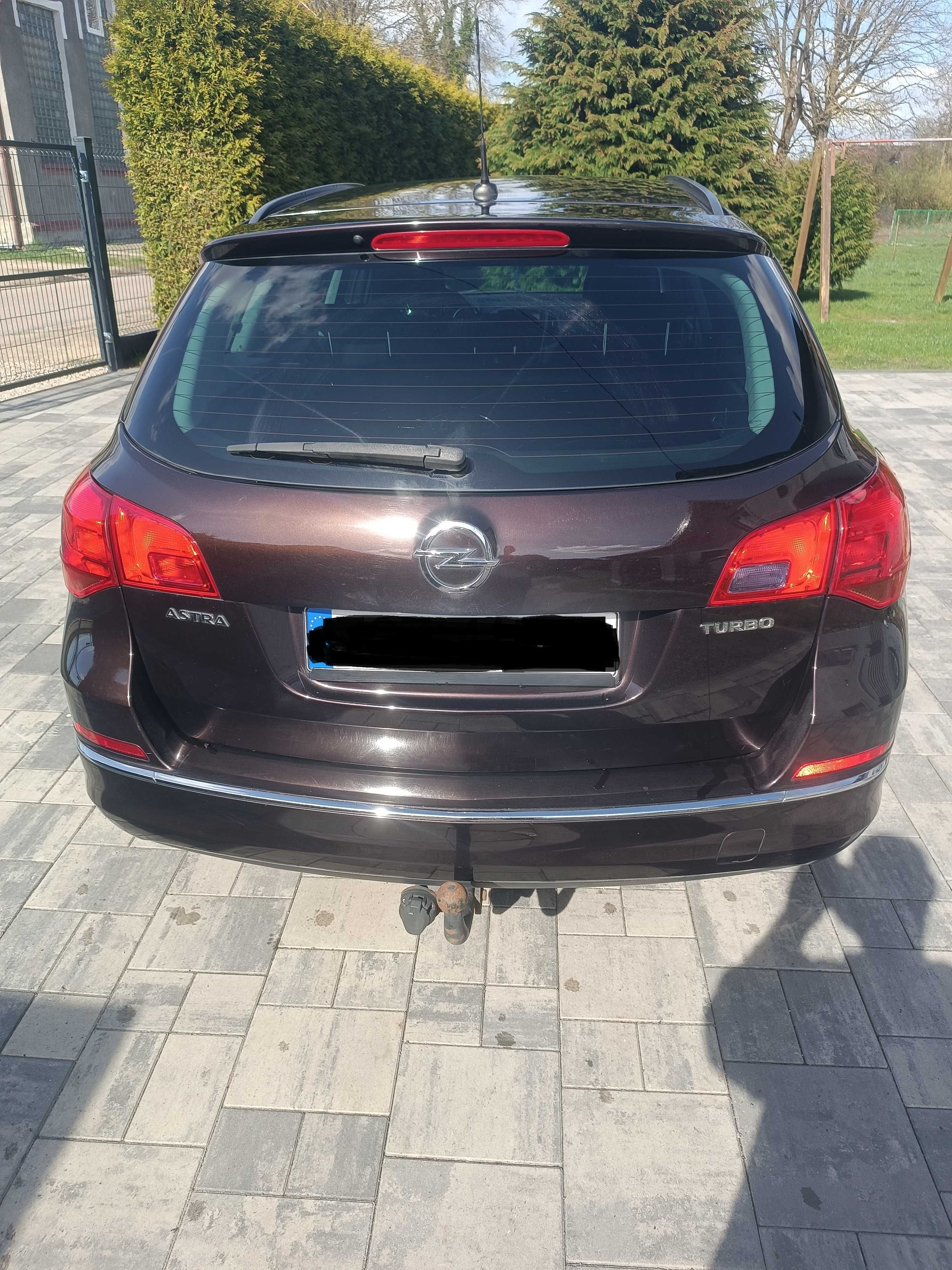 sprzedam opel astra sports tourer