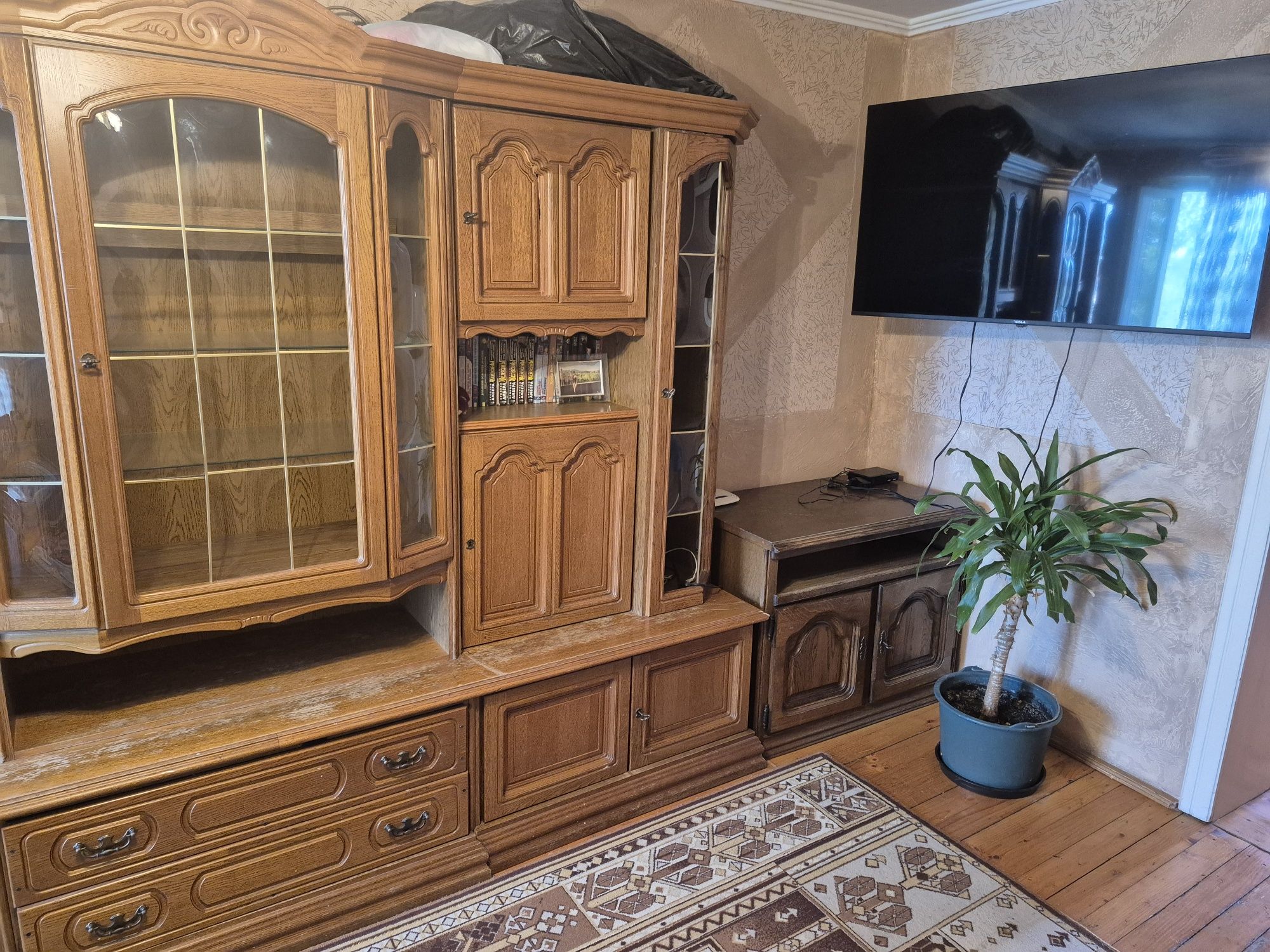 Продаж двох кімнатной квартири Черемушки.