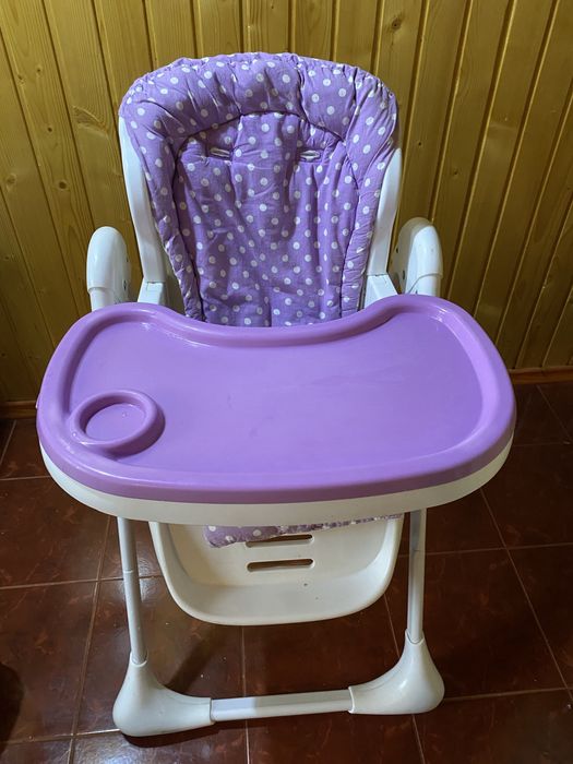 Крісло для годування