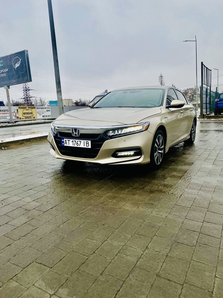 Honda accord 10 touring 2020