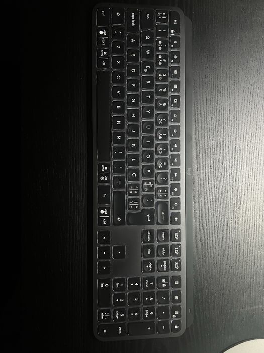 Teclado Logitech MX Keys