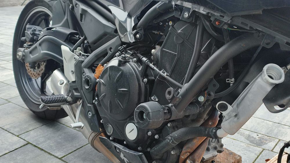 Kawasaki Ninja 650 mały przebieg, 2018  - SWAP, z650