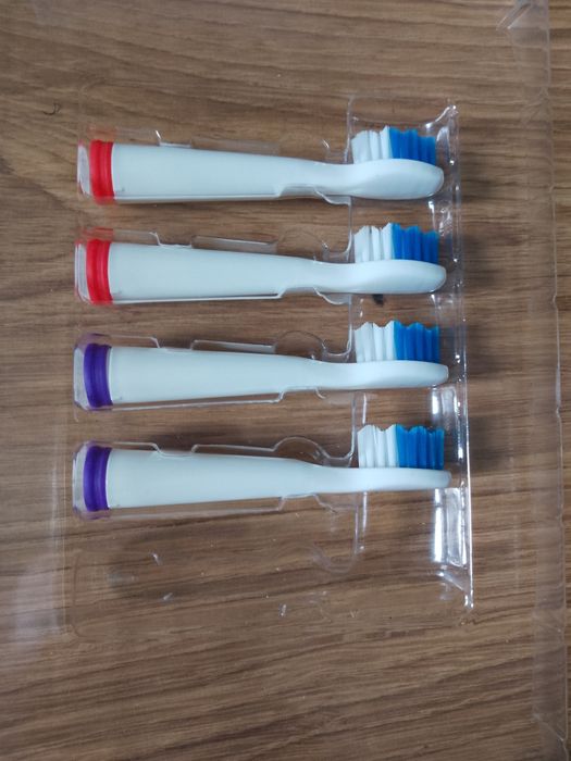 Szczoteczka do zębów SONICZNA Medico IPX7. 4 nowe końcówki