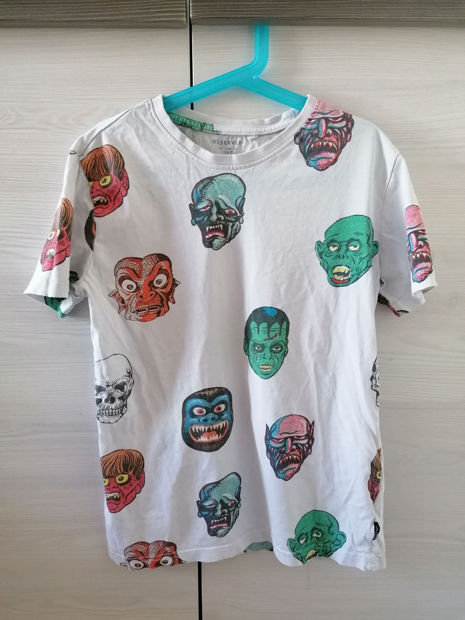 Dwa t-shirt rozmiar 152 Reserved i TXM
