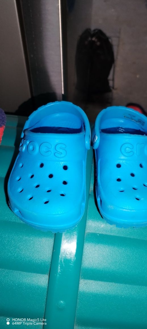 Crocs 2 pary C5, roz. 20/21